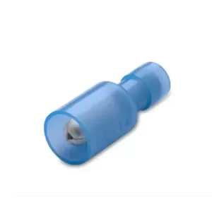 Wtyk całkowicie izolowany z antywibracyjną tulejką miedzianą 2,5/5 nylon 105DEGC zakres 1,5-2,5mm2 niebieski